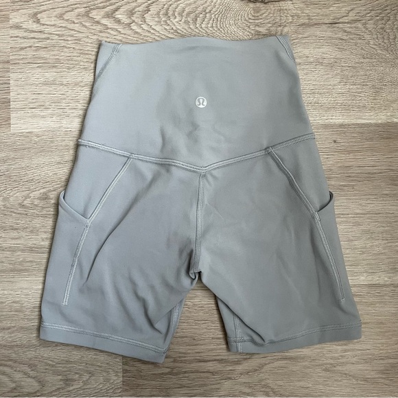 lululemon Align™ High-Rise Short with Pockets - Picture 4 of 5